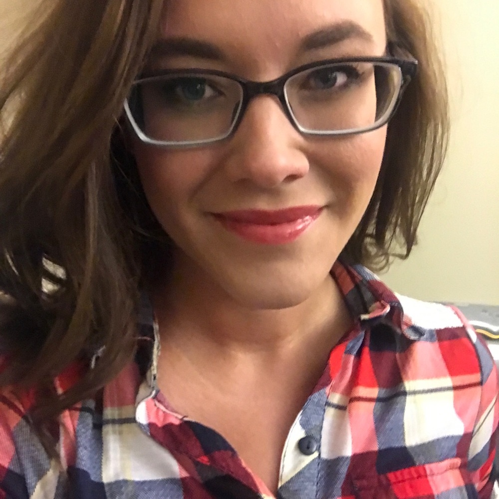 Meet your Posher, Rebecca